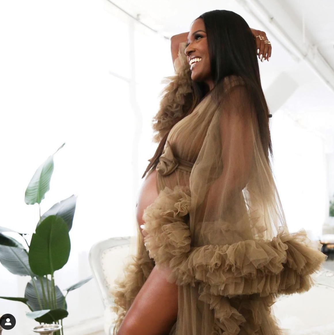 Actress Deborah Joy Winans Announces Pregnancy