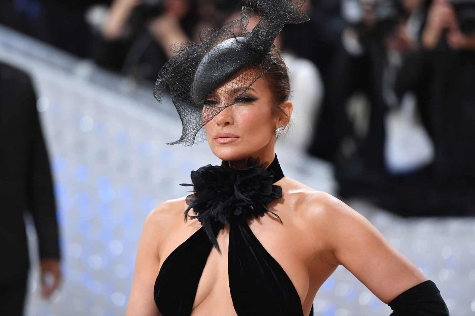 J.Lo at The Met Gala: Queen of the Red Carpet!