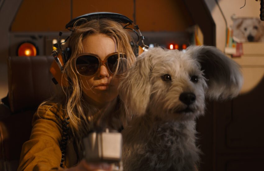 SUPERGIRL official trailer