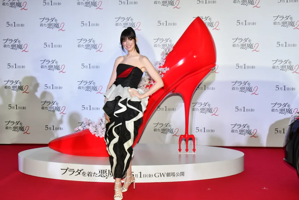 Fashion Icon Anne Hathaway